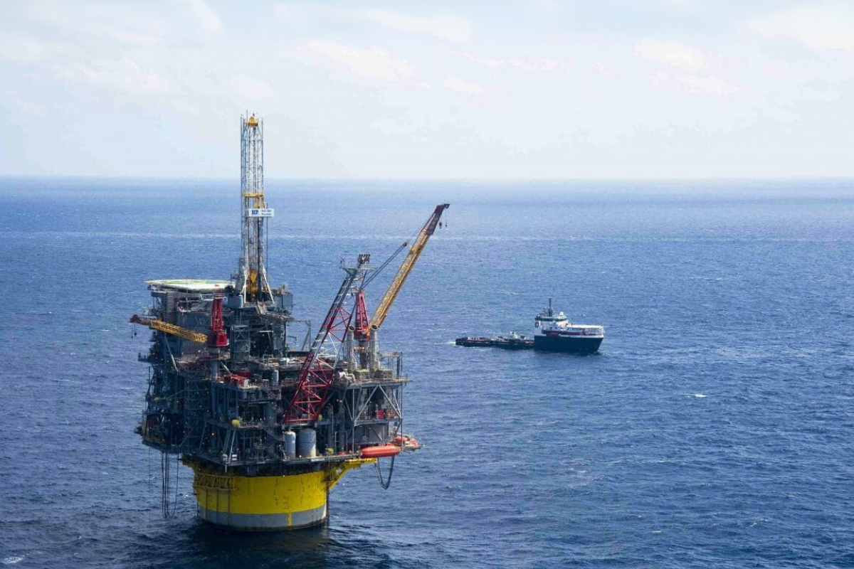 Botaş'a geçtiğimiz yıldan bu yana para doğal gaz parası ödemeyen Bulgaristan, Karadeniz'de gaz araması için Shell'le anlaşma yaptı