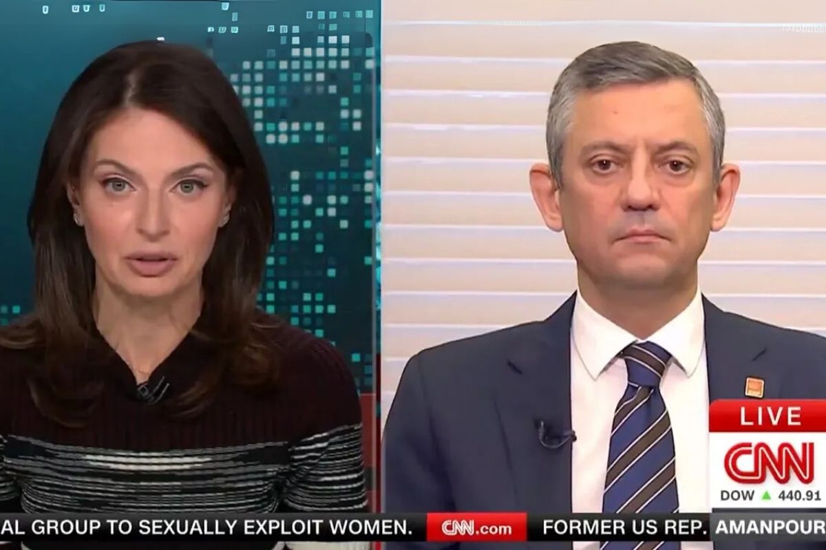 CHP Genel Başkanı Özgür Özel, ABD merkezli CNN International televizyonuna konuştu