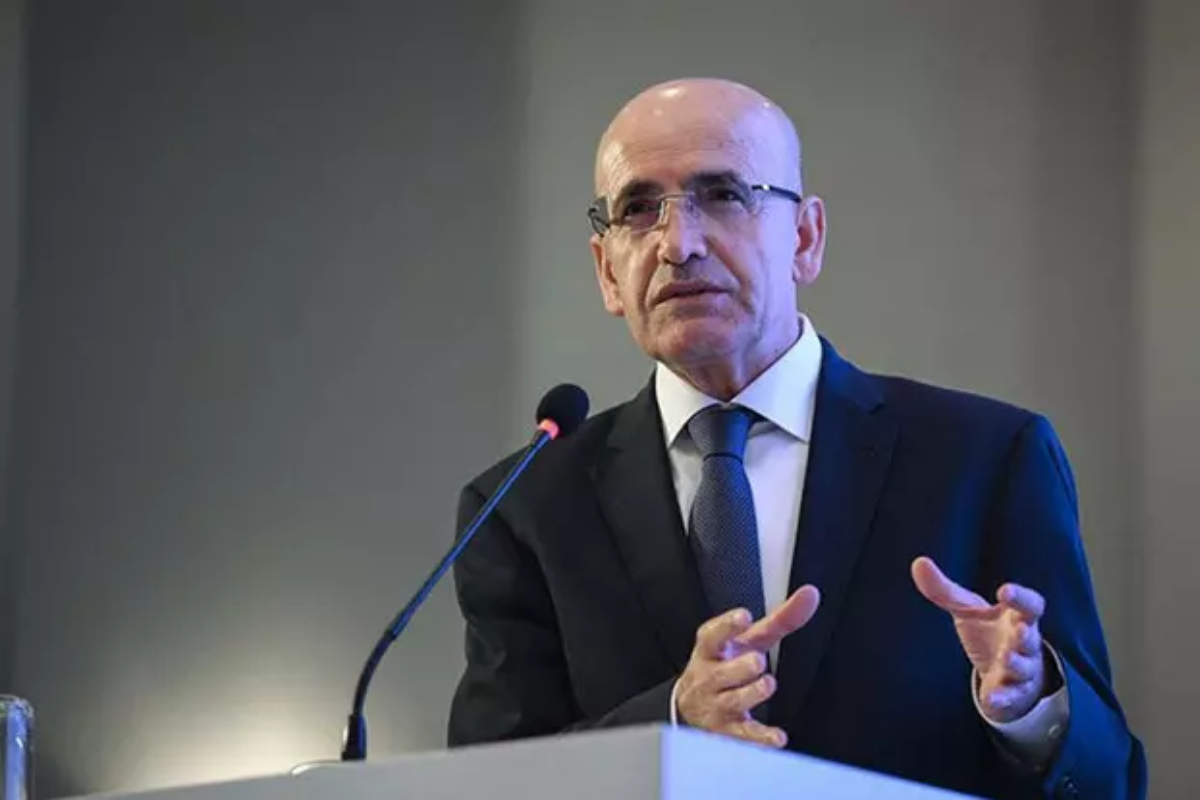Bakan Şimşek, Hong Kong'daki Küresel Yatırımcı Zirvesi kapsamında Asyalı yatırımcılarla görüşecek