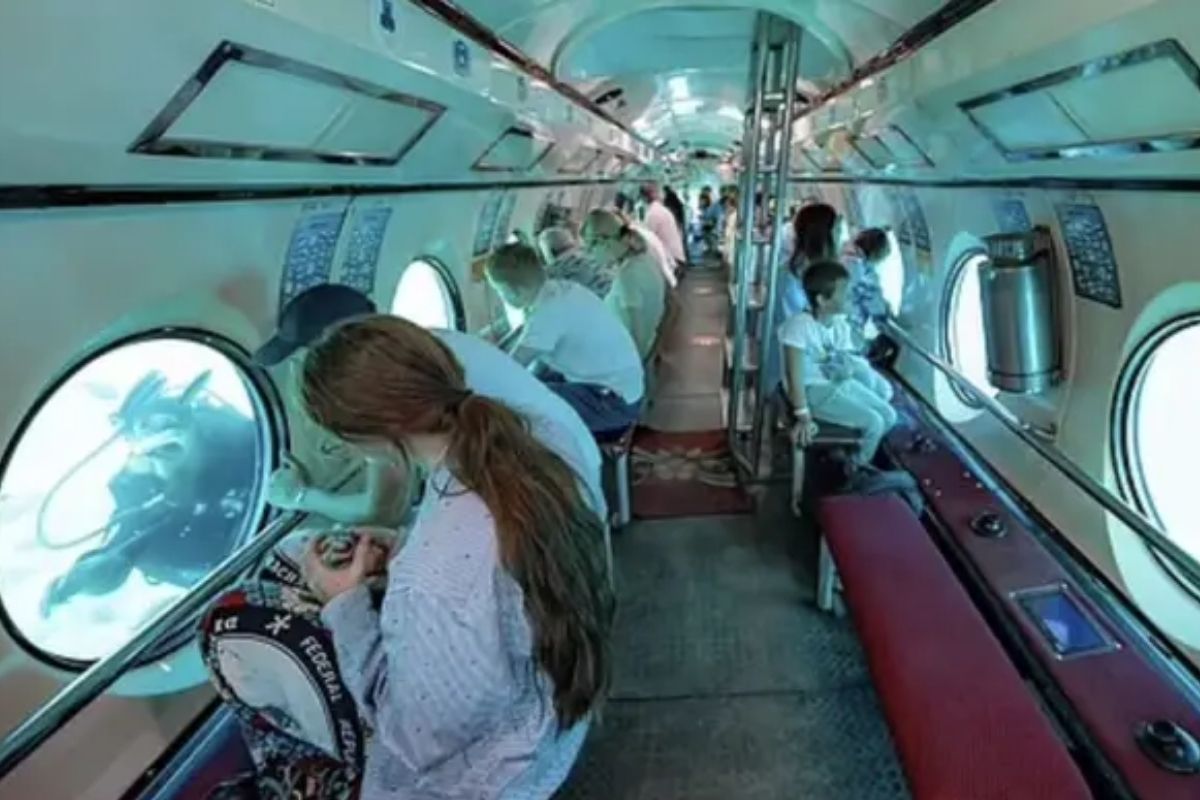 Mısır açıklarında turist taşıyan denizaltı battı: Çok sayıda ölü ve yaralı var