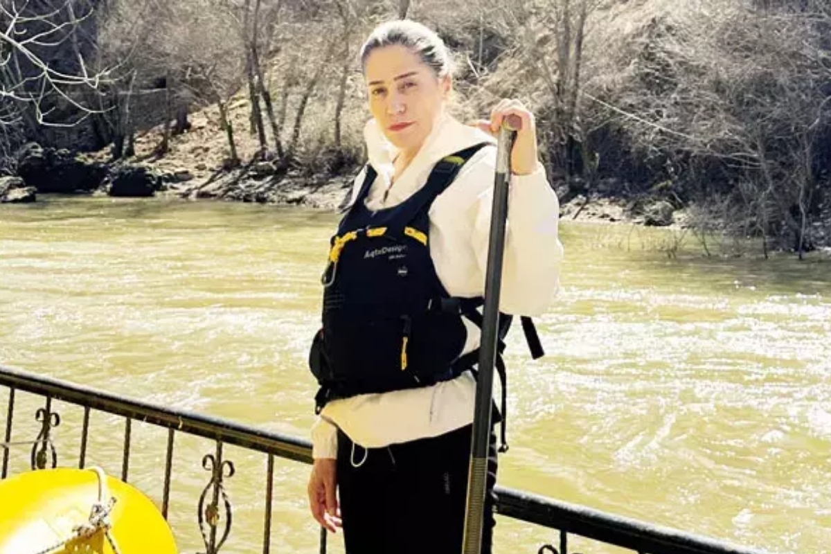 Beden eğitimi öğretmeni Gülseren Toka'nın Tunceli’de kurduğu rafting takımı Türkiye’yi fethetti