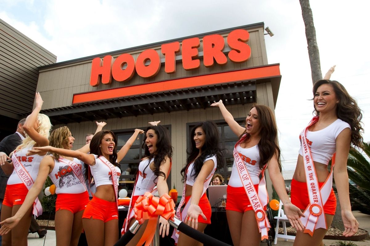 ABD’nin ünlü restoran zinciri Hooters iflas başvurusunda bulundu
