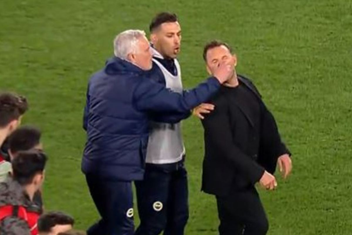 Jose Mourinho ve Fenerbahçe ile Galatasaray'dan 2'şer futbolcu, PFDK'ye sevk edildi