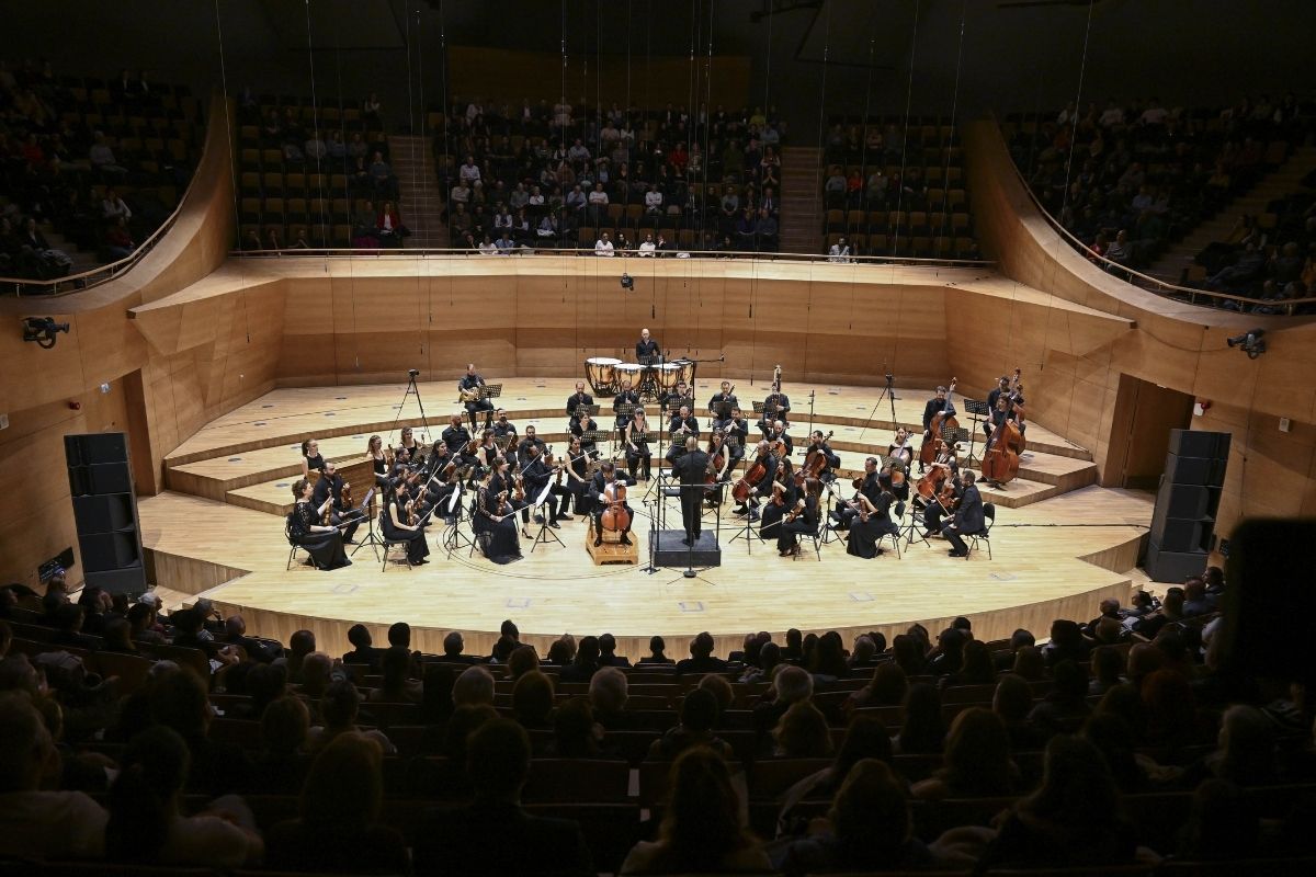 39. Uluslararası Ankara Müzik Festivali çellist Benedict Kloeckner'in konseriyle başladı