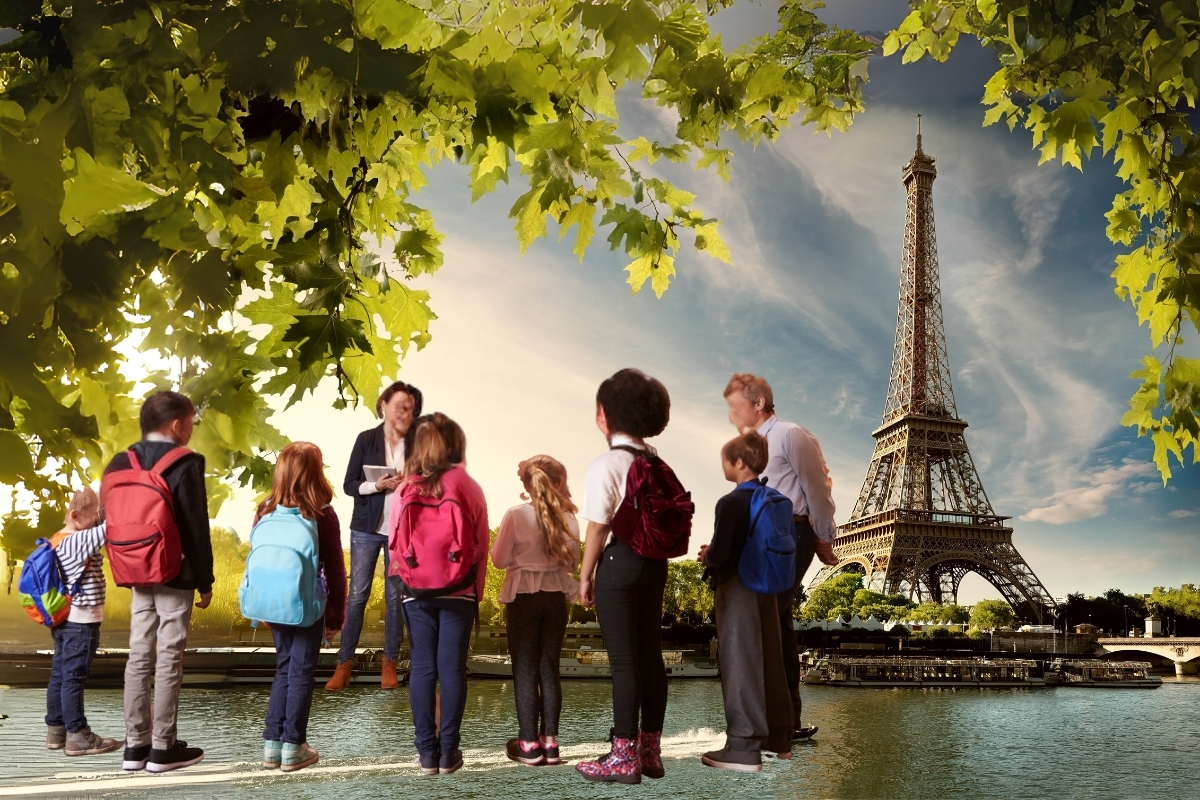 Paris gezisi diye 5 özel okuldan 25 milyon topladı, kayıplara karıştı