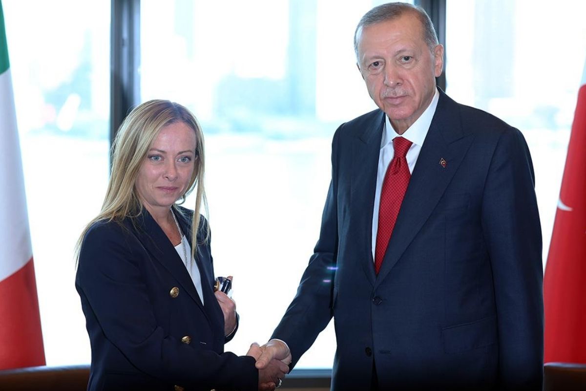Cumhurbaşkanı Erdoğan ile İtalya Başbakanı Meloni'nin buluşması ileri bir tarihe ertelendi
