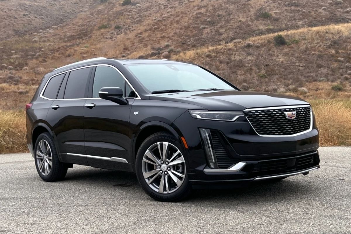 Cadillac, benzinli XT6 SUV üretimini sonlandırma kararı aldı