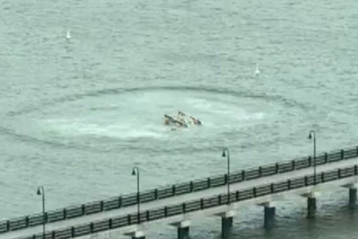 ABD’de helikopter Hudson Nehri'ne düştü