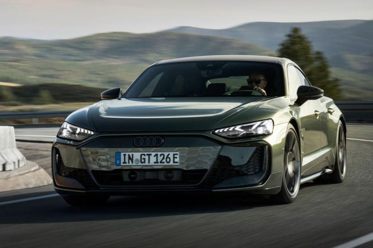 Audi, en güçlü elektrikli modelini tanıttı, 2025 RS GT e-tron ile sınırları zorladı