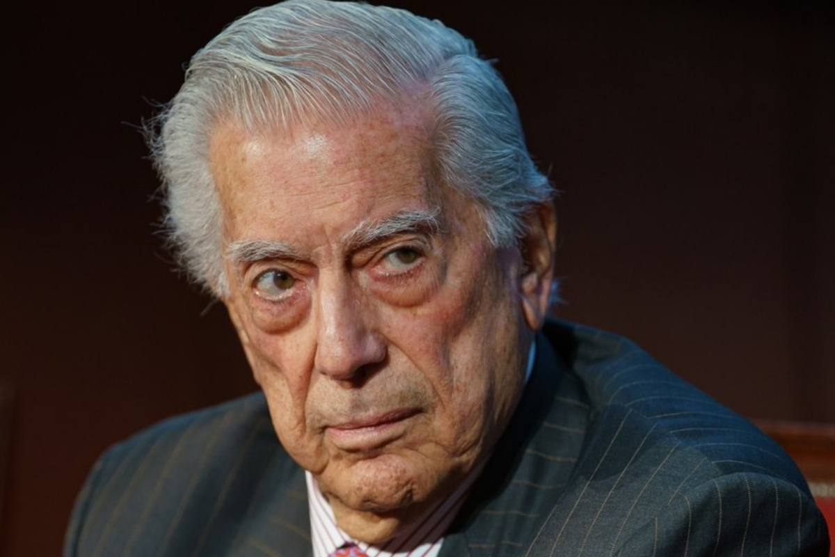 Perulu Nobel Edebiyat Ödülü sahibi yazar Mario Vargas Llosa hayatını kaybetti