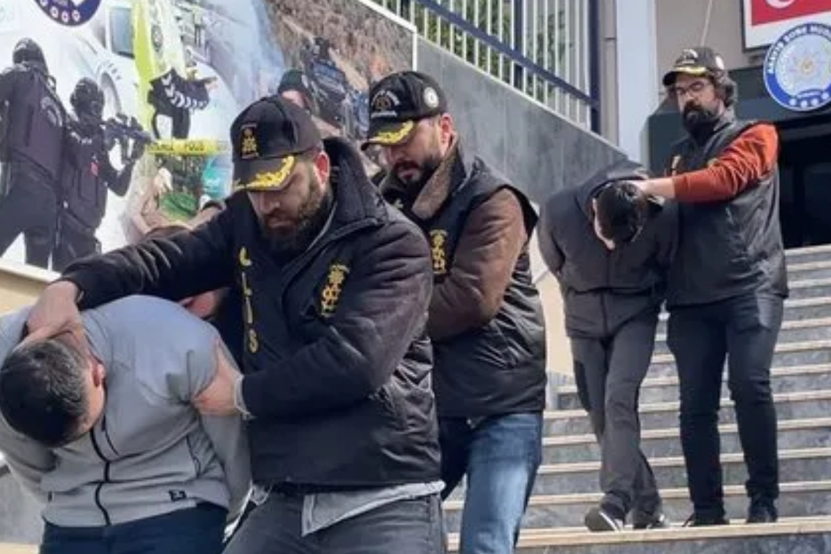 İş insanına tehdit kurşunlarının ardından villa komşusu çıktı