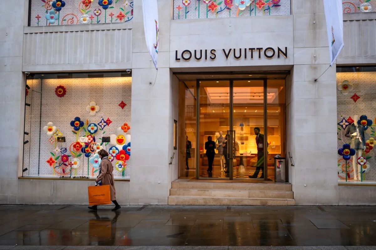Fransız moda devi LVMH Trump’ın koyduğu vergiler nedeniyle yüzde 2’lik gelir kaybı yaşadı, Hermes’in değeri LVMH’yi geçti