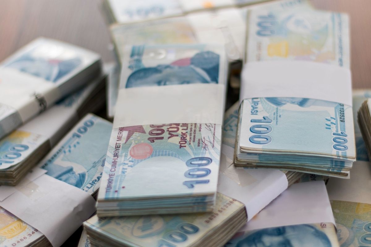 Hazine, yılın ilk çeyreğinde 12 milyar liralık vergi dışı gelir elde etti