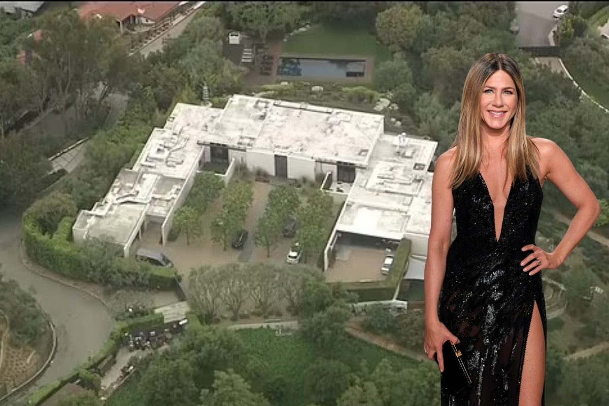 Jennifer Aniston'a evinde silahlı şahıs şoku