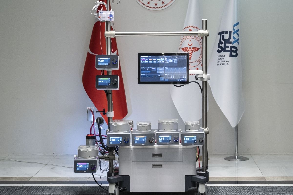 ASELSAN ve TÜSEB iş birliğiyle geliştirilen yerli kalp-akciğer makinesi klinik kullanım aşamasına geldi