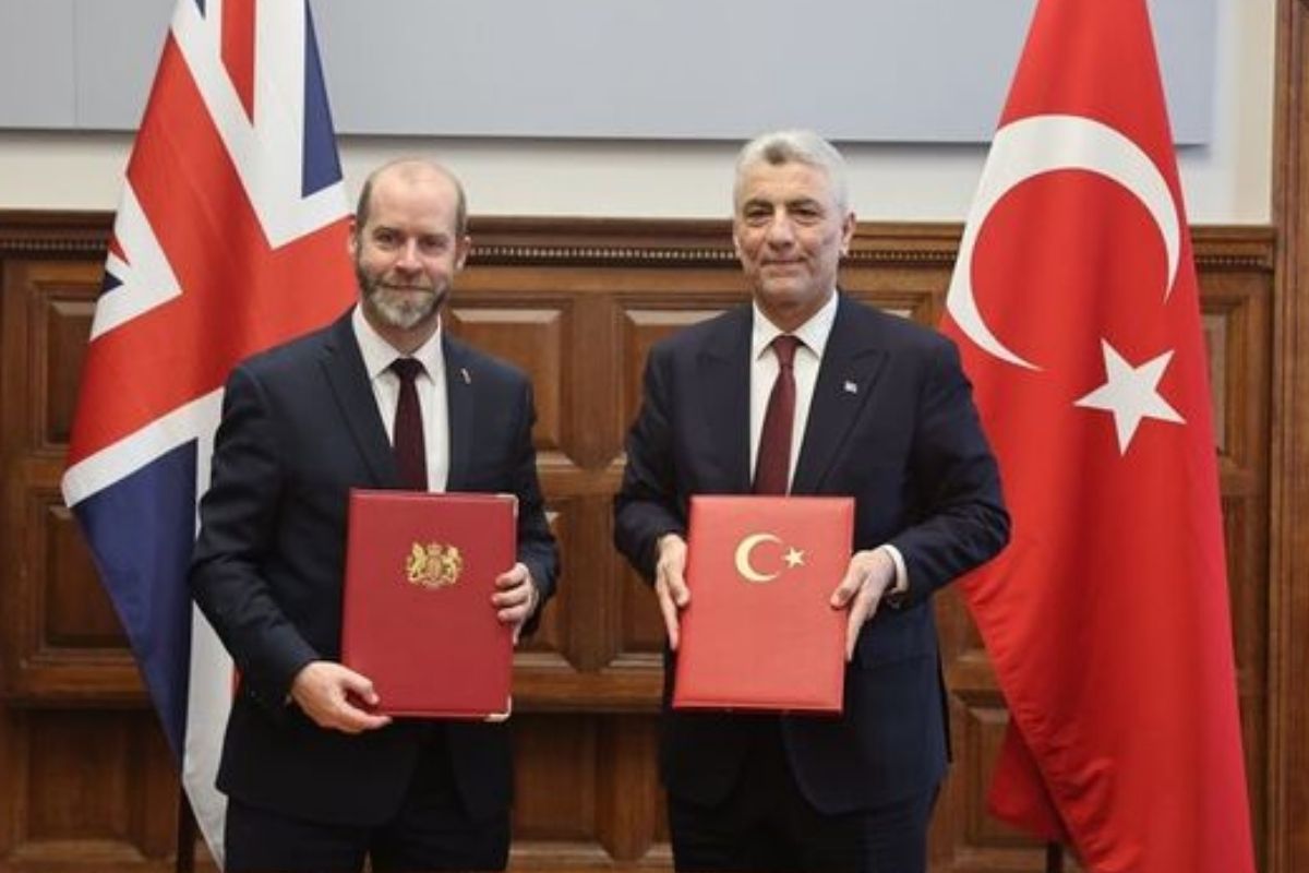 İngiltere ve Türkiye, Serbest Ticaret Anlaşması'nın güncellenmesi için anlaştı