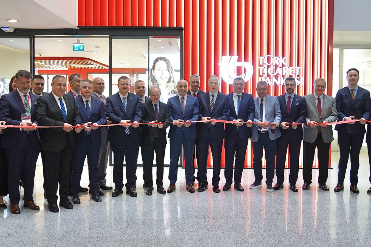Türkiye'nin özel sermaye ile kurulan ilk bankası Türk Ticaret Bankası yeniden faaliyete geçti
