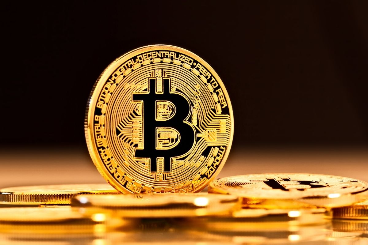 Bitcoin 100 bin dolar eşiğini aştı