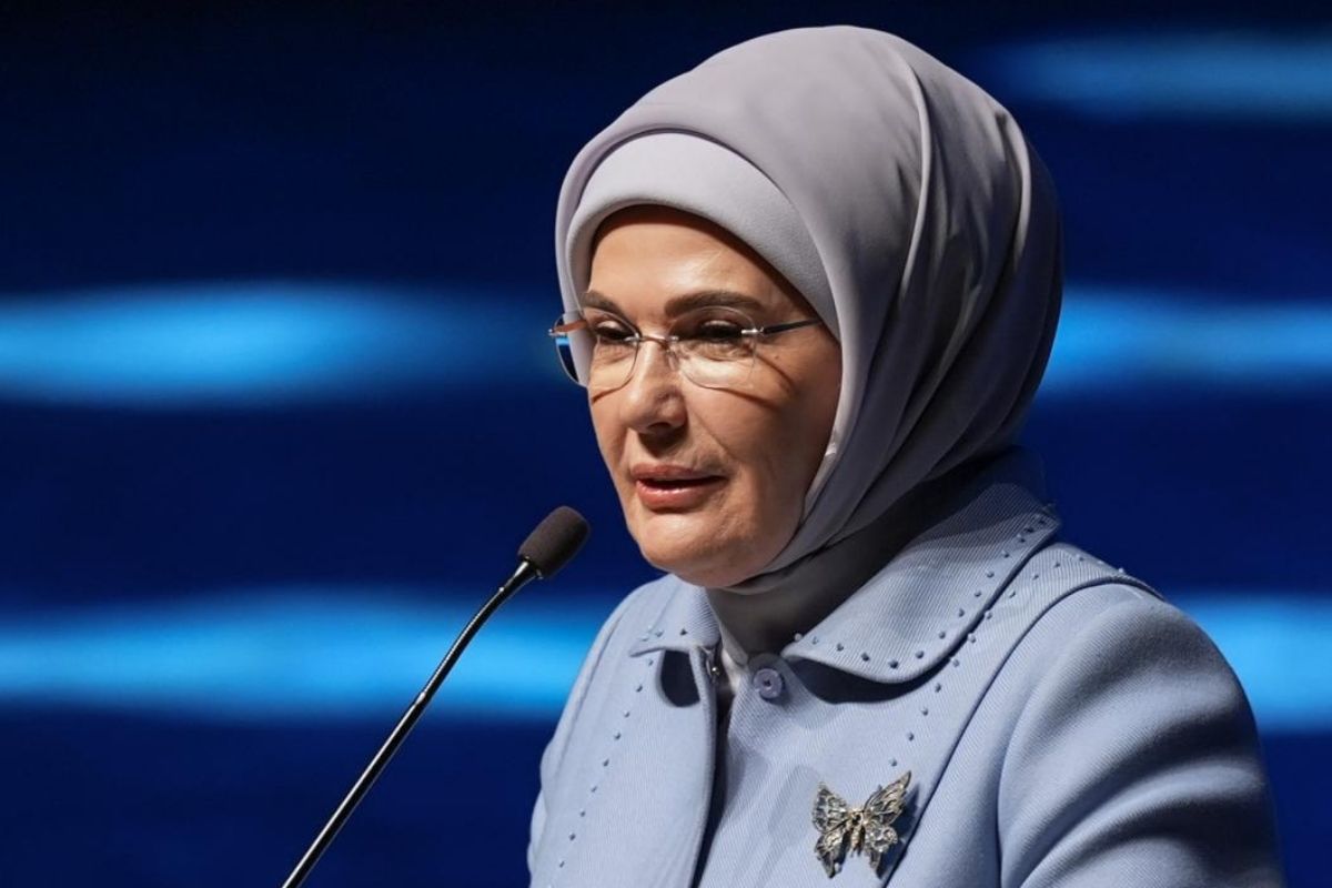 Emine Erdoğan, vatandaşları 'Uluslararası İslam Sanatları Fuarı'na davet etti