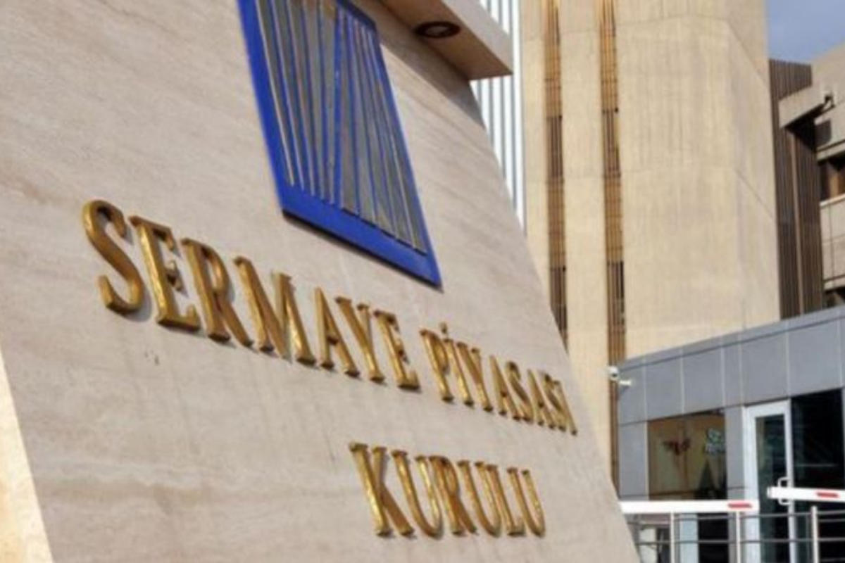 SPK'dan 2 şirketin sermaye artırıma ve 5 şirketin borçlanma aracı ihraç başvurusuna onay