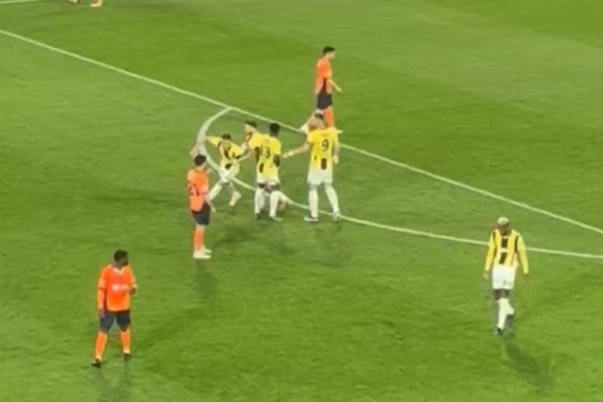 Fenerbahçeli Tadic ve Talisca arasında büyük gerilim