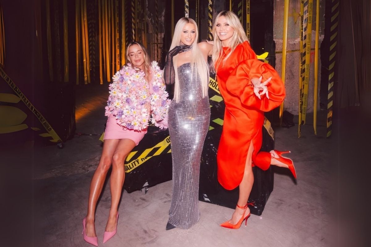 Paris Hilton, Heidi Klum ile birlikte Almanya'nın Top Modeli'nde konuk jüri oldu