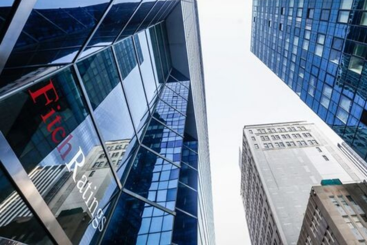 Fitch'ten Türk bankalarına refinansman riski uyarısı