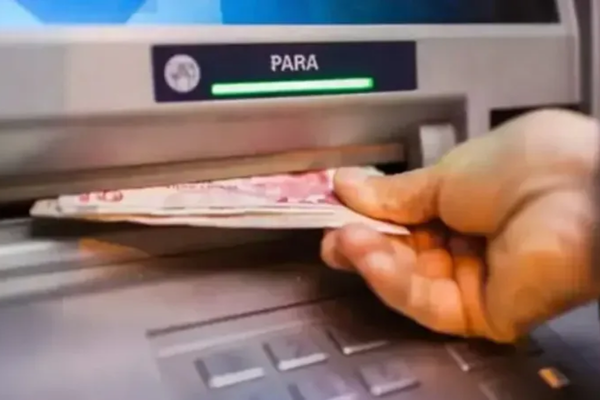 Bankalardan bayram düzenlemesi: ATM'lerden para çekme limitinde değişiklik yapıldı