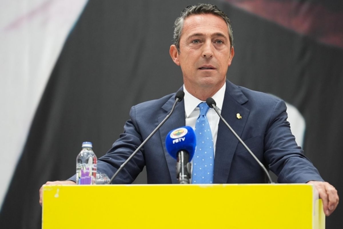 Fenerbahçe Başkanı Ali Koç kendisinin gitmesi için toplanan imzalara 'Hodri meydan' dedi, Fenerbahçe seçimli kongreye gidiyor
