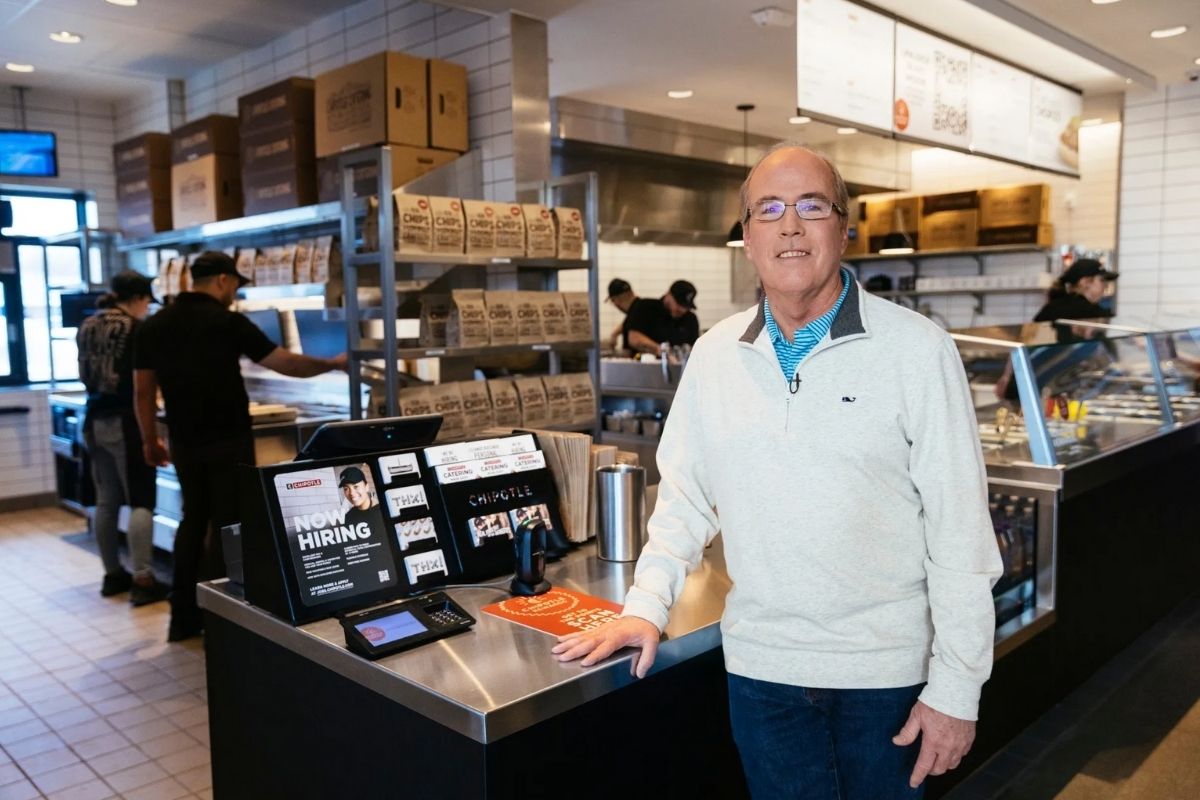 Chipotle Mexican Grill restoranlarının yöneticisi Jack Hartung, Tesla’nın yönetim kurulu ve denetim komitesi üyesi oldu