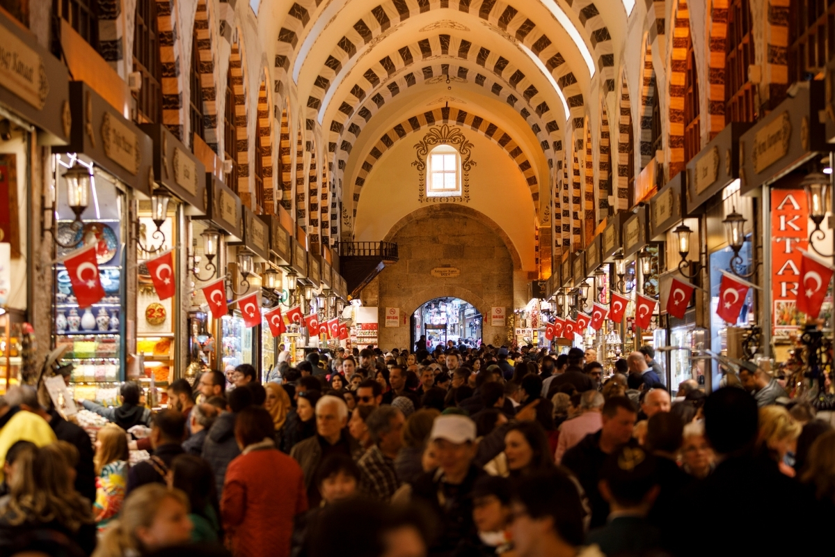 Türkiye yılın ilk dört ayında 12,7 milyon ziyaretçi ağırladı