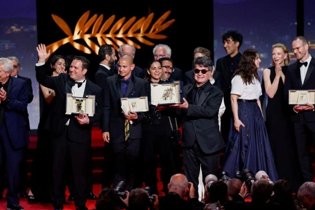 Cannes'da Altın Palmiye Ödülü'nü İranlı yönetmen Jafar Panahi kazandı
