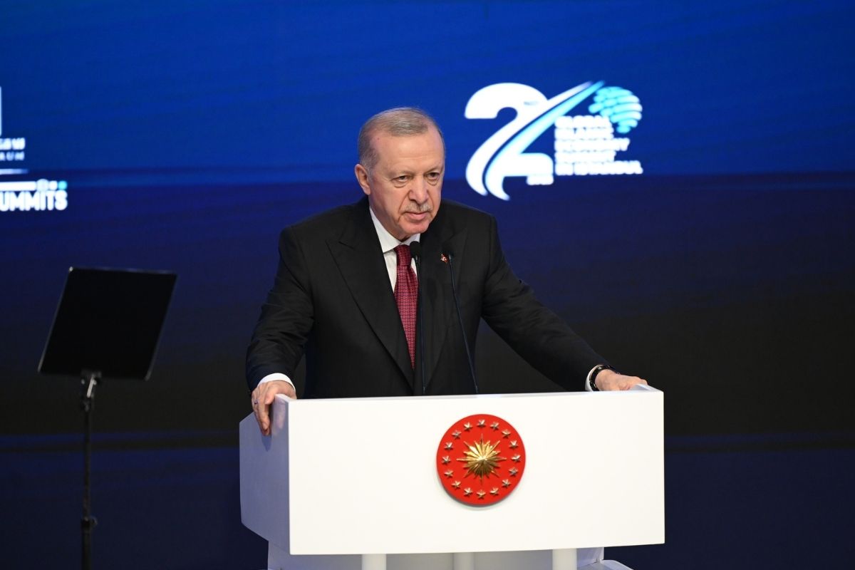 Cumhurbaşkanı Erdoğan: Faize dayalı ekonomik sisteme karşıyım