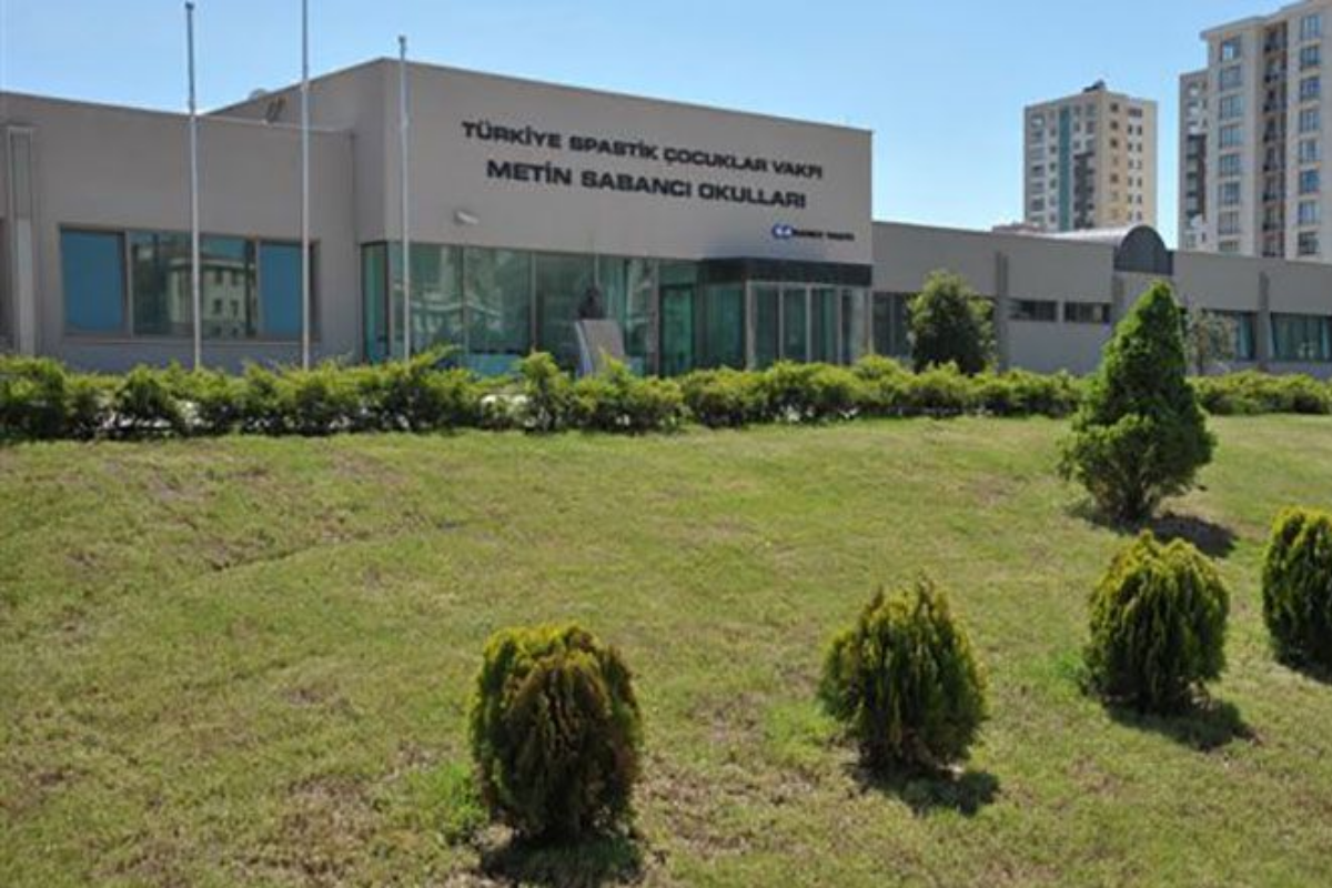 Sabancı Ailesi'ne 'Metin Sabancı'nın mirasına sahip çıkın' çağrısı