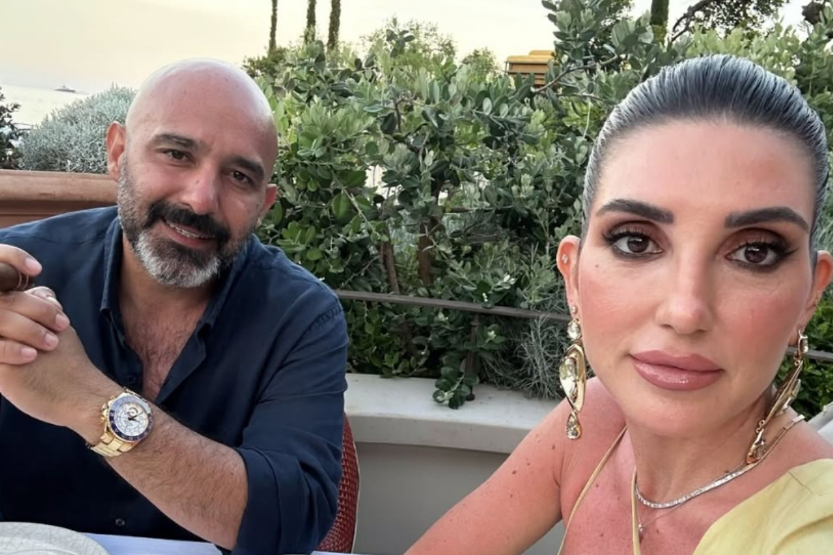 Kıral çift evlilik yıldönümleri için Cannes'da