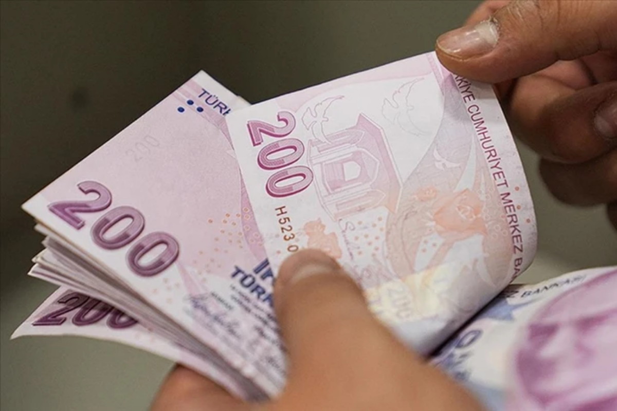 İşçiye aylık ödemelerin banka aracılığıyla yapılmasının kapsamı genişletildi