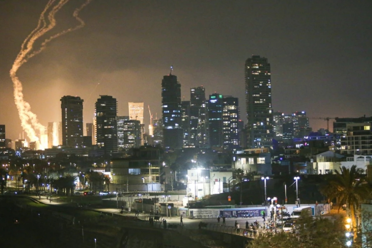 İran’dan İsrail’e misilleme: Tel Aviv ve Birüssebi doğrudan hedef oldu