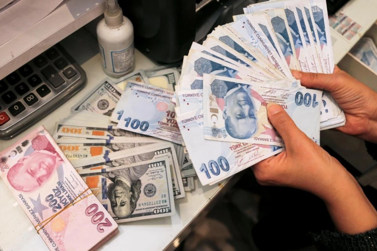Kur Korumalı Mevduat bakiyelerindeki düşüş devam ediyor: KKM büyüklüğü, toplam mevduatın yüzde 2,5'i oldu