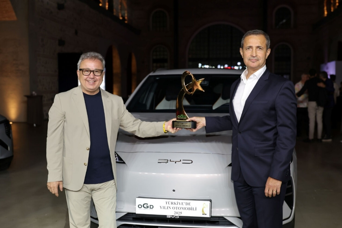 42 aday arasından zirveye ulaştı: BYD SEAL U, tasarım ve performansıyla 2025 yılının otomobili seçildi