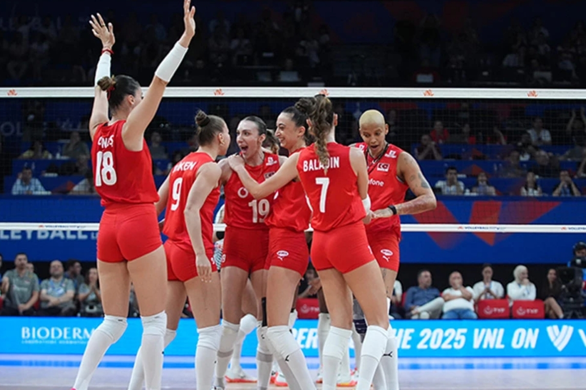 VNL’de 6’da 6 yapan Filenin Sultanları, İstanbul etabında Güney Kore Karşısında namağlup ünvanını korumaya çıkıyor