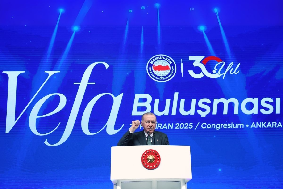 Cumhurbaşkanı Erdoğan: Kamuda çalışan yaklaşık 600 bin işçimizin toplu sözleşme süreçleri devam ediyor
