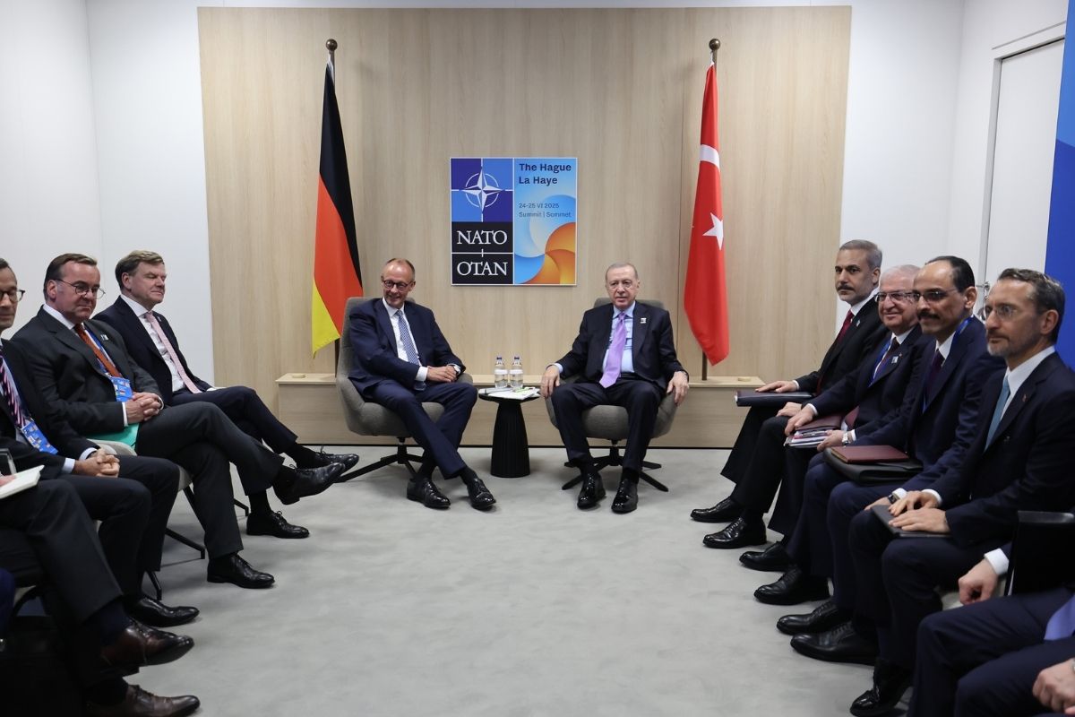 Cumhurbaşkanı Erdoğan, NATO Zirvesi'nde dünya liderleri ile bir araya geldi