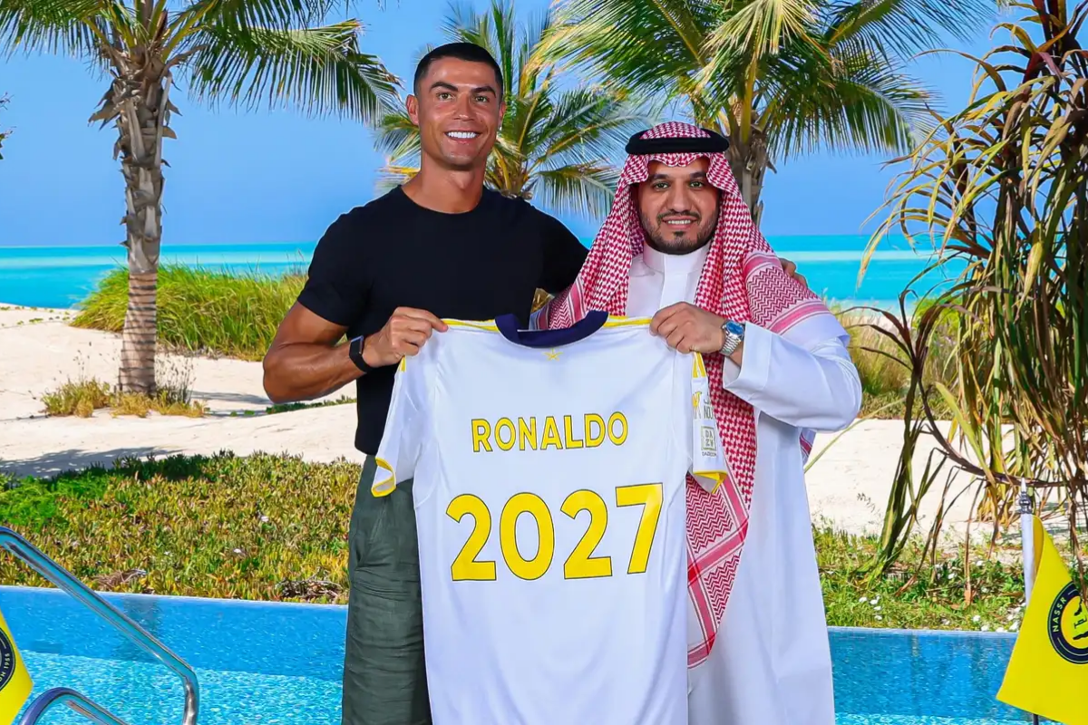 40 yaşındaki Ronaldo, Suudi kulübü Al Nassr ile 675 milyon dolar karşılığında 2 yıllık yeni sözleşme imzaladı