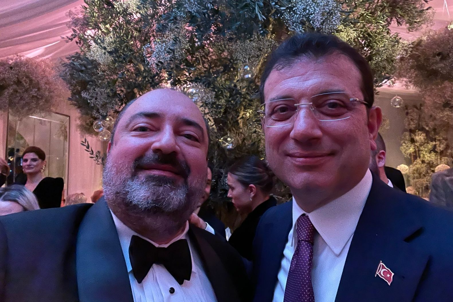 Yemeksepeti'nin kurucusu Nevzat Aydın'dan Ekrem İmamoğlu'na destek