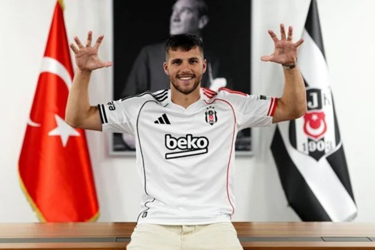 Beşiktaş, Çek futbolcu David Jurasek'i kadrosuna kattı