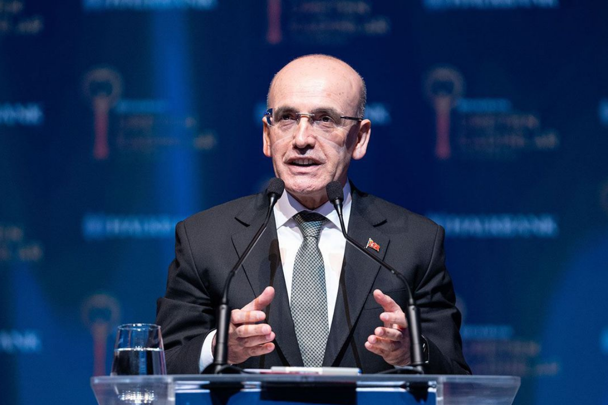 Hazine ve Maliye Bakanı Mehmet Şimşek: Sürdürülebilir cari açık dezenflasyona katkı sağlıyor