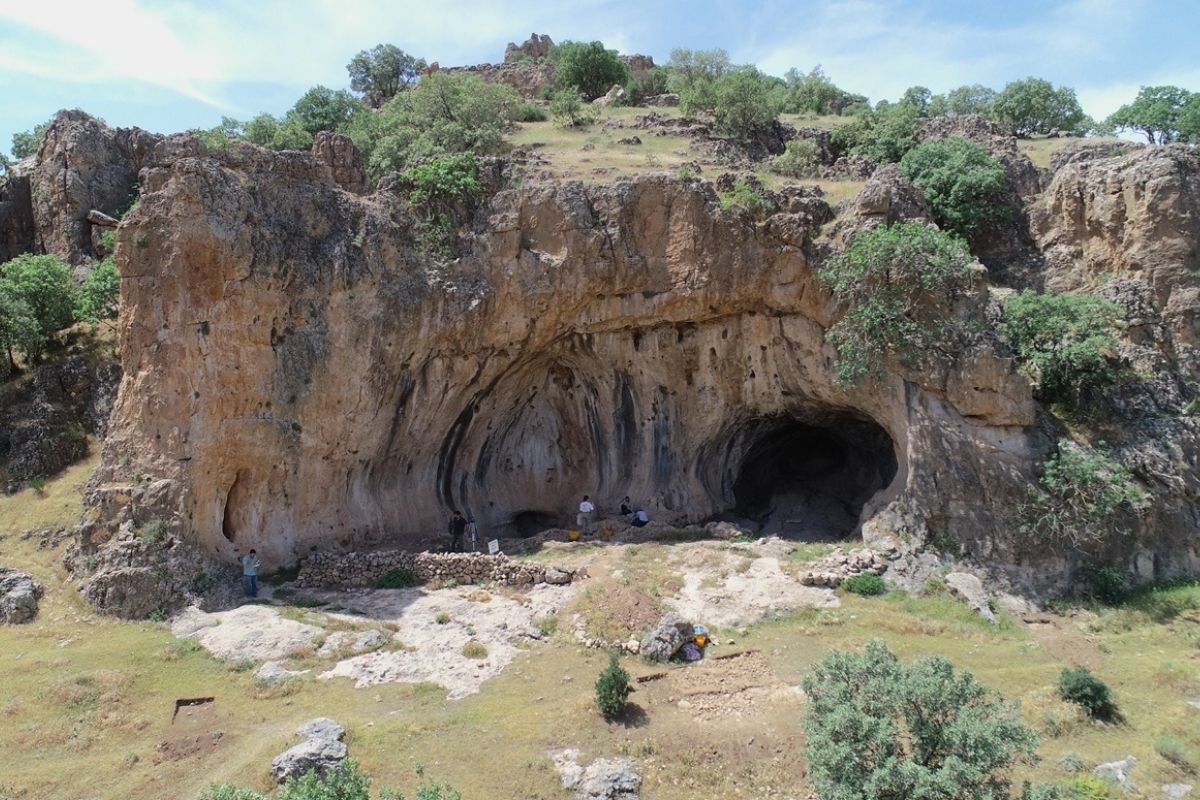 Mardin'deki mağarada yaşamın ilk izlerine dair tarihi keşif