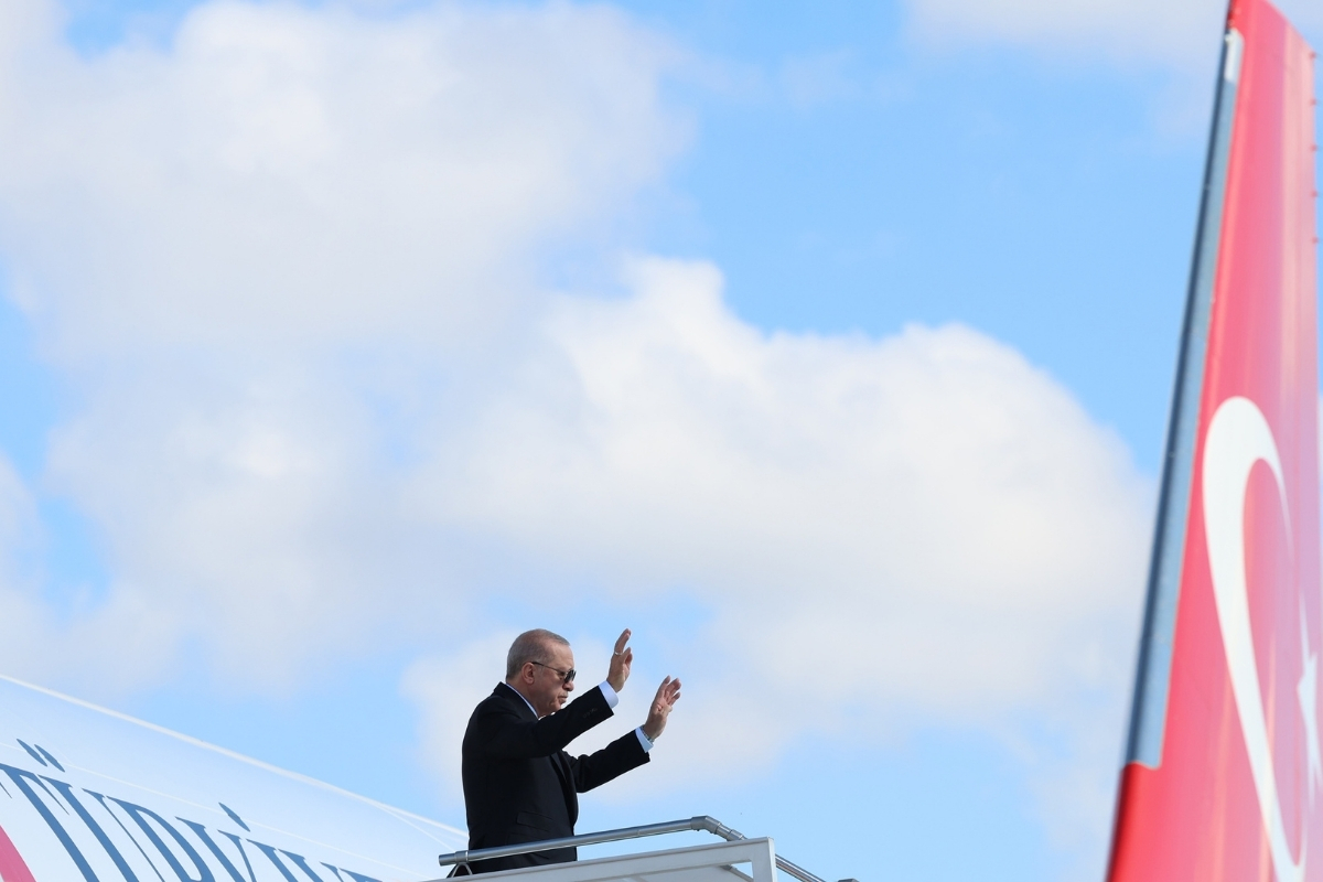 Cumhurbaşkanı Recep Tayyip Erdoğan, Azerbaycan'a gitti