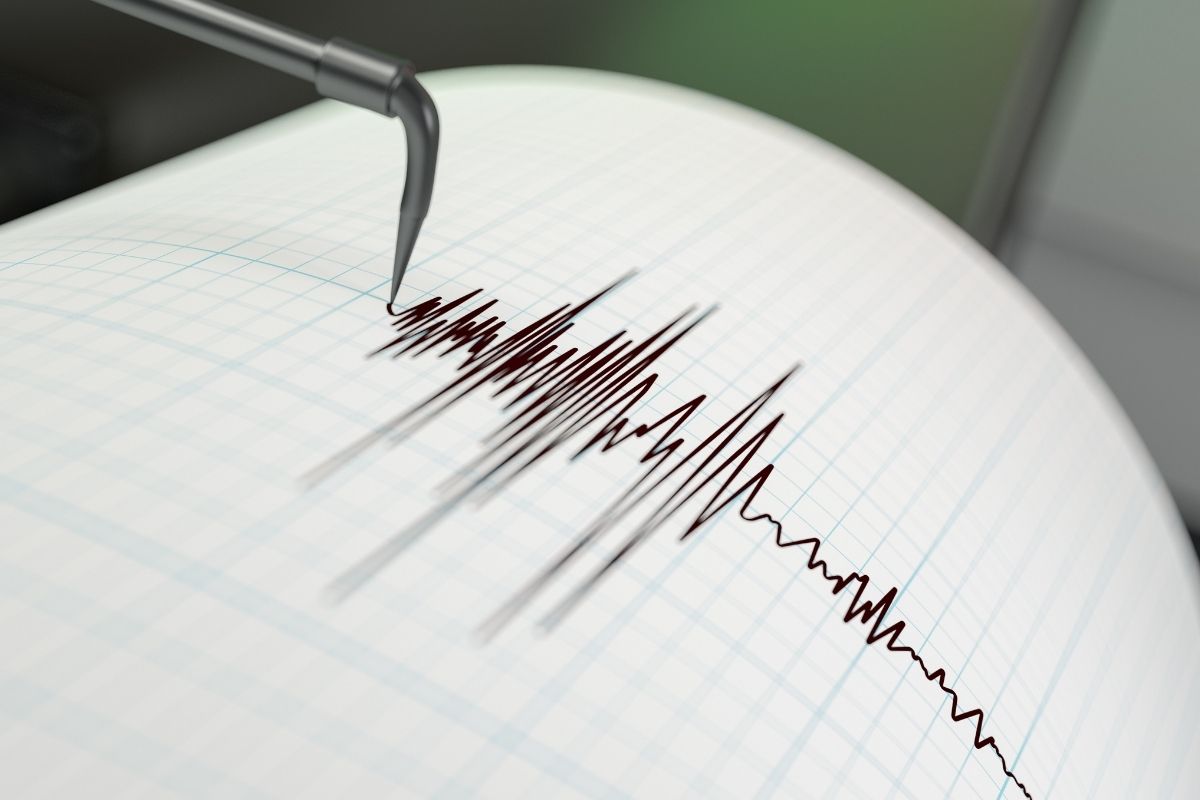 Silivri'de 4.1'lik deprem İstanbul'da hissedildi