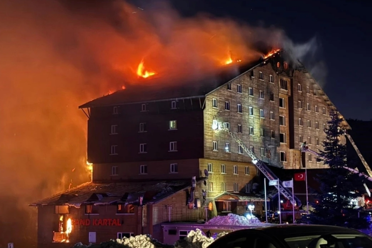 Kartalkaya’daki otel yangını faciasında 32 sanıklı davanın ilk duruşması başlıyor